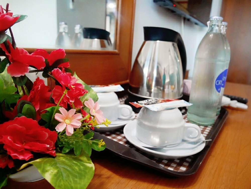 Krabi Golden Hill Hotel Bagian luar foto