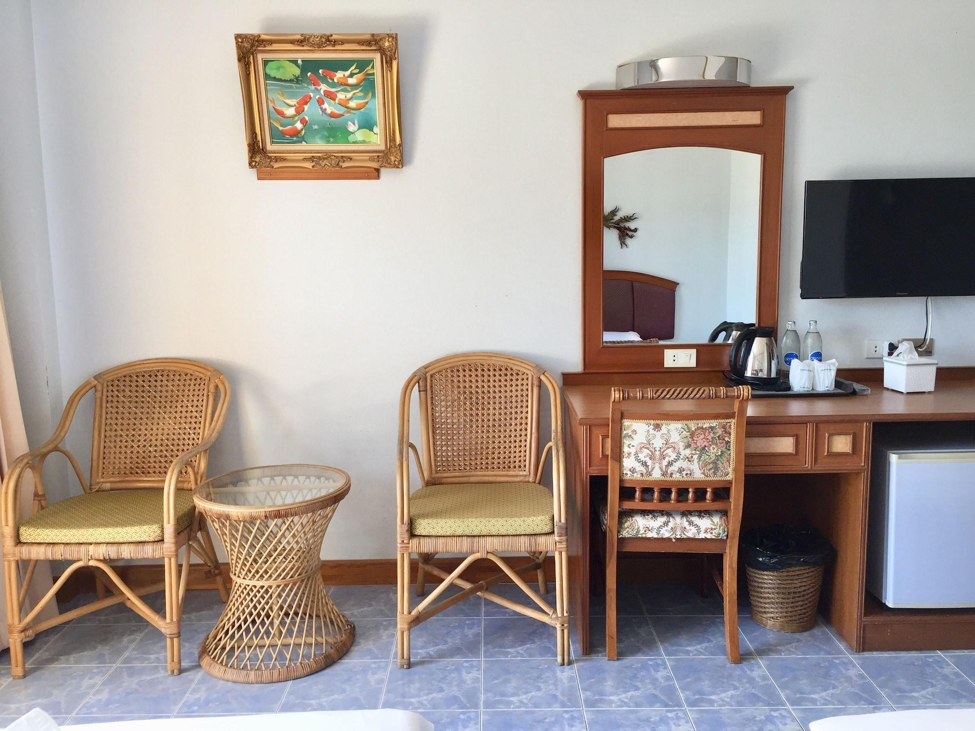 Krabi Golden Hill Hotel Bagian luar foto