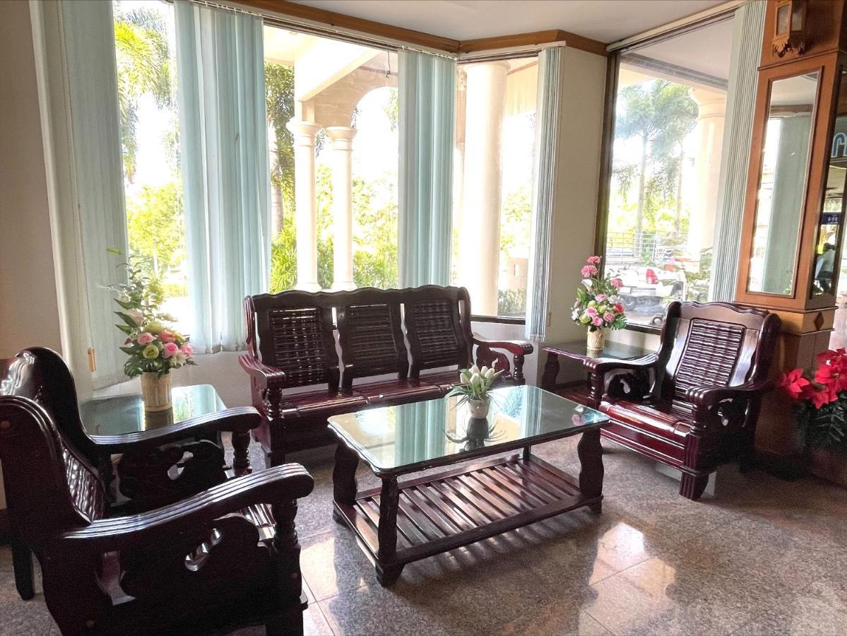 Krabi Golden Hill Hotel Bagian luar foto
